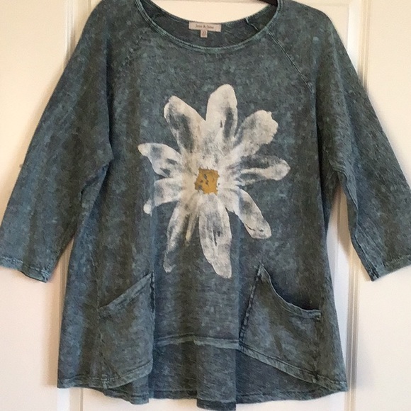Jess & Jane Tops - Jess & Jane women’s cotton knit pullover tunic with pockets EUC